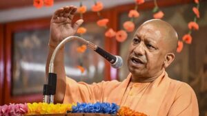 UP Cabinet Expansion: सियासत में उबाल, बागियों की बल्ले-बल्ले?